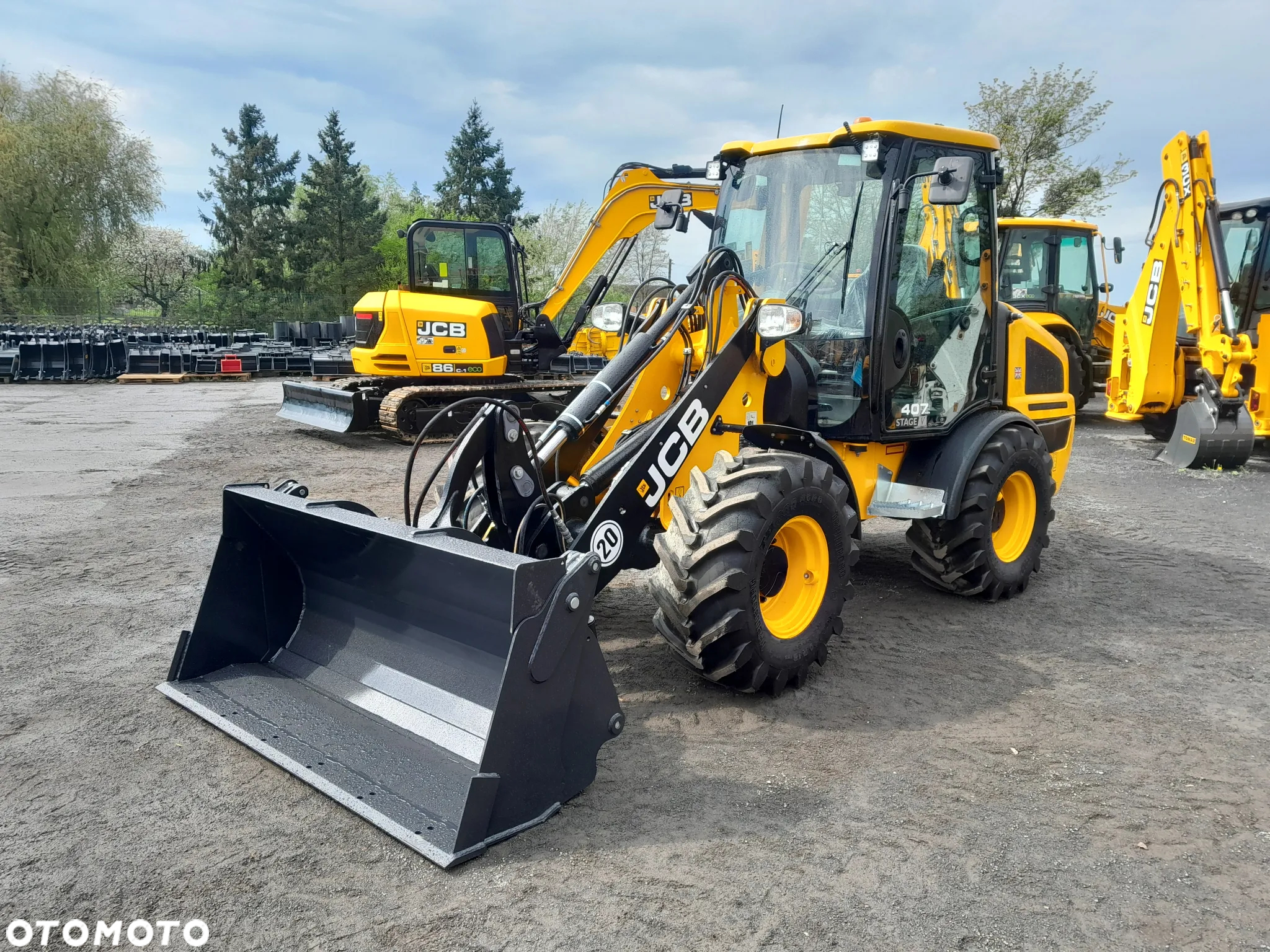 JCB 407 SV AG - 3