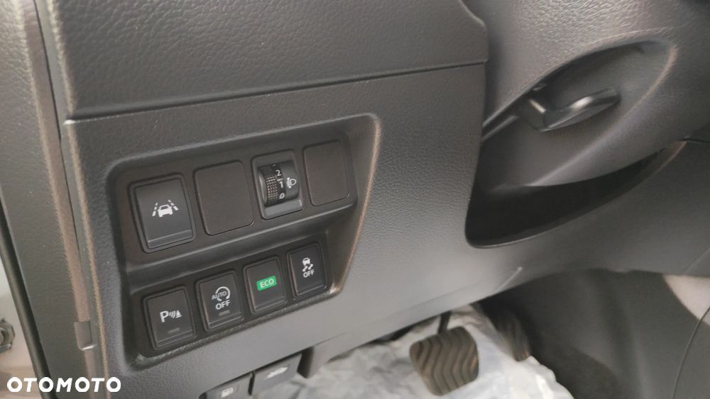 Nissan Qashqai 1.6 dCi Xtronic 360 - 29