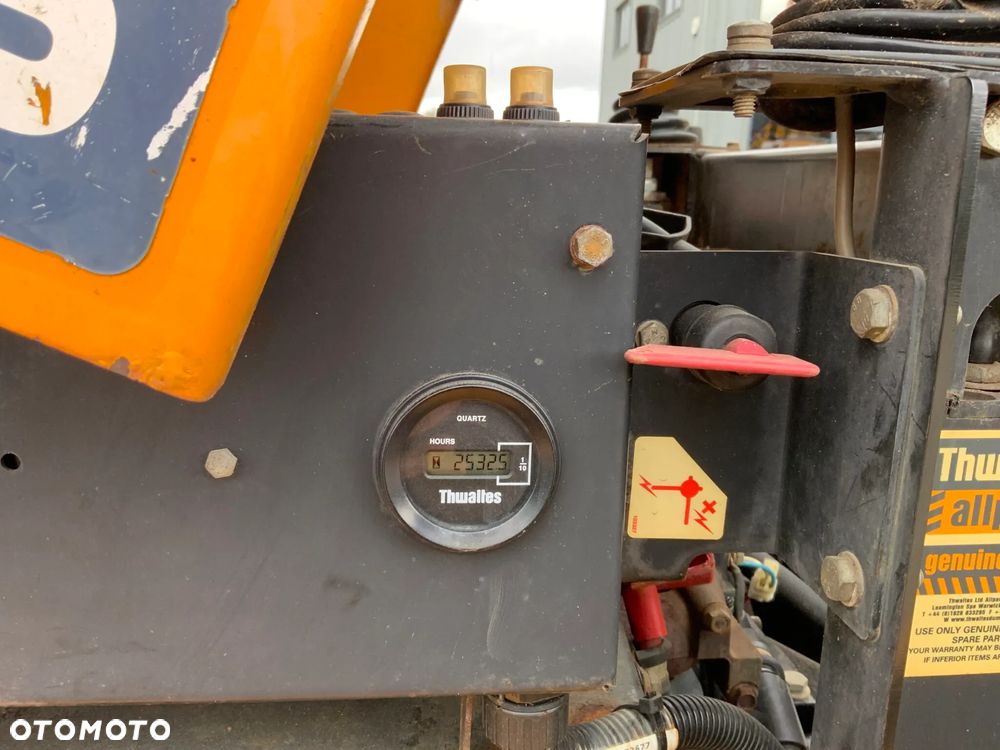 Thwaites Ton 3000 - 8