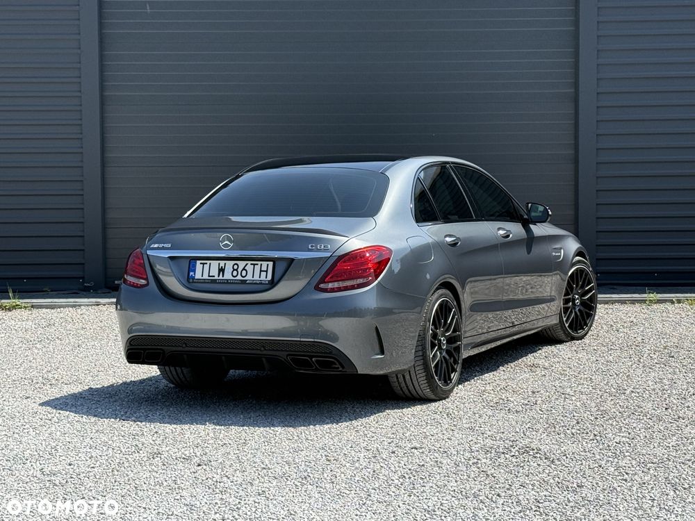 Mercedes-Benz Klasa C AMG 63 - 14
