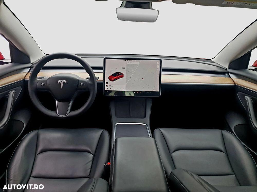 Tesla Model 3 Standard Reichweite Plus Hinterradantrieb - 11