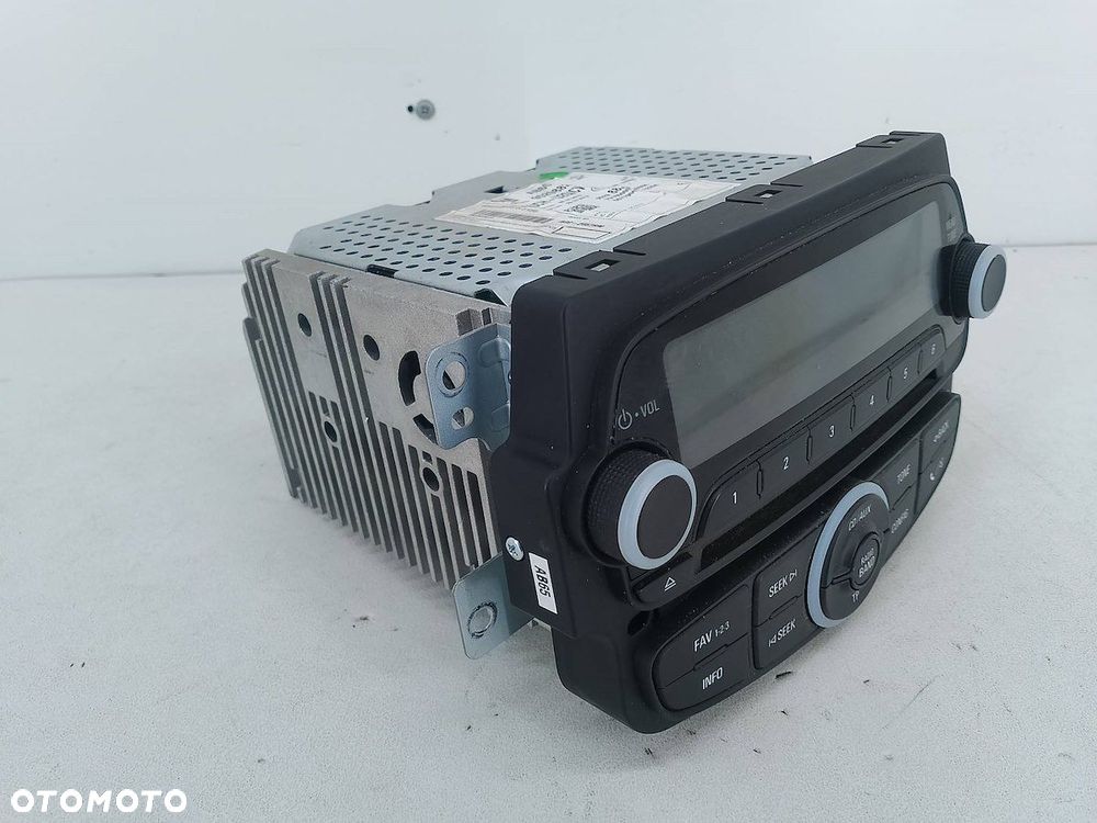 RADIO  CHEVROLET SPARK II 95298824  557799431 - 7