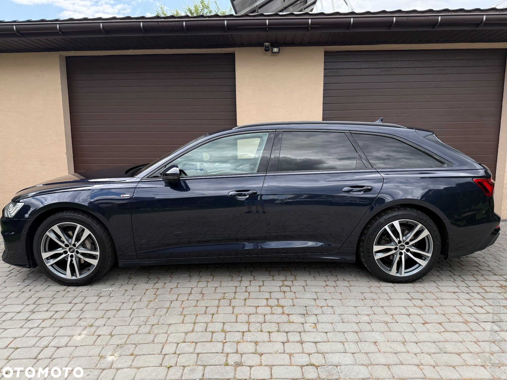 Audi A6 Avant 40 TDI quattro S tronic S line - 11