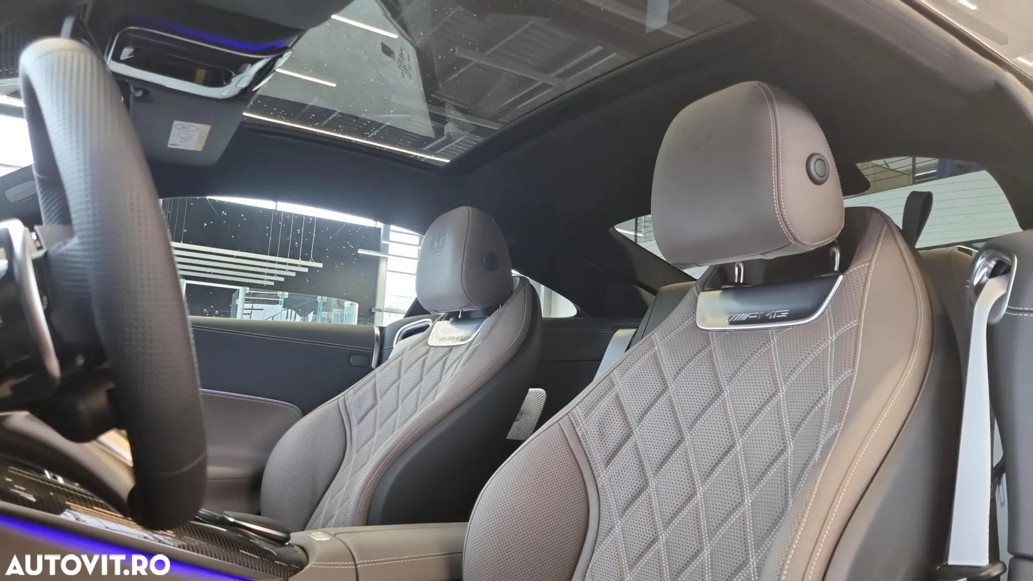 Mercedes-Benz AMG GT 63 4MATIC+ Coupe - 11