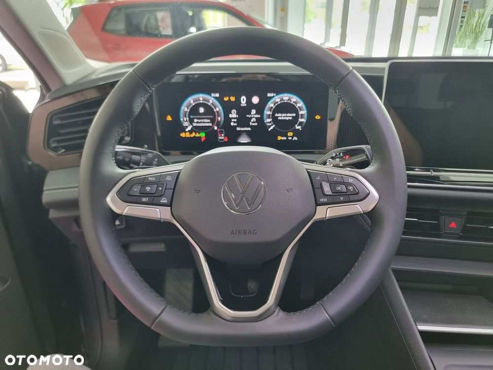Volkswagen Tiguan - 15