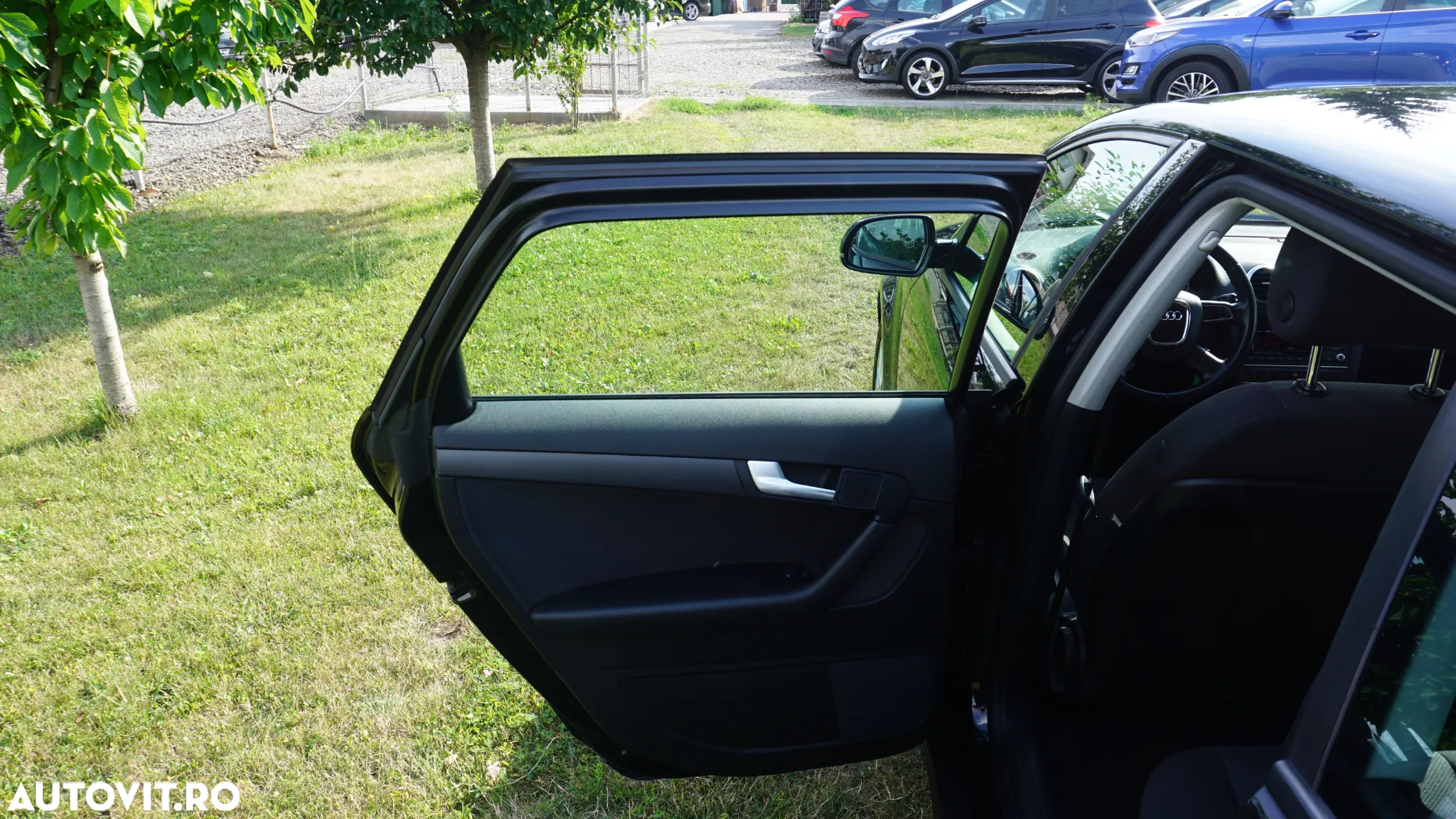Audi A3 1.6 TDI Sportback DPF S tronic Attraction - 7