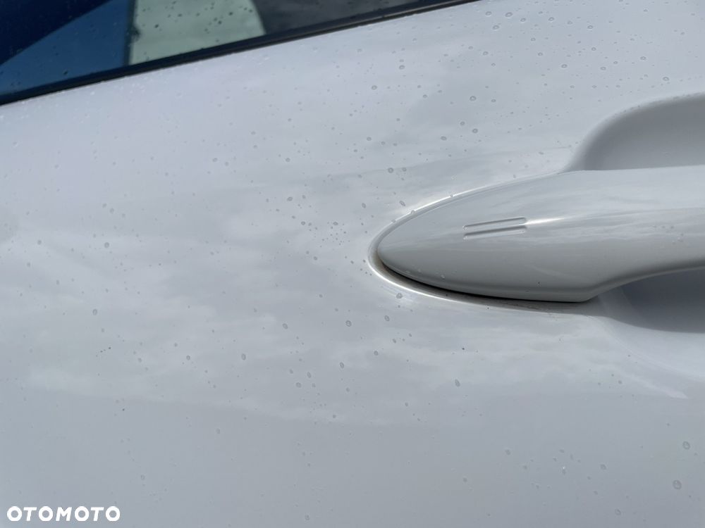 Toyota Yaris 1.5 VVT-i Y20 Team Deutschland - 14