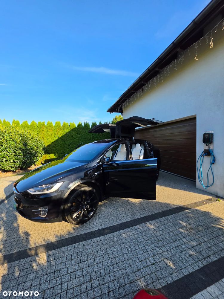 Tesla Model X Long Range Plus - 3