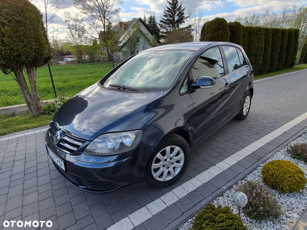 Volkswagen Golf Plus 2.0 TDI DPF Comfortline - 2