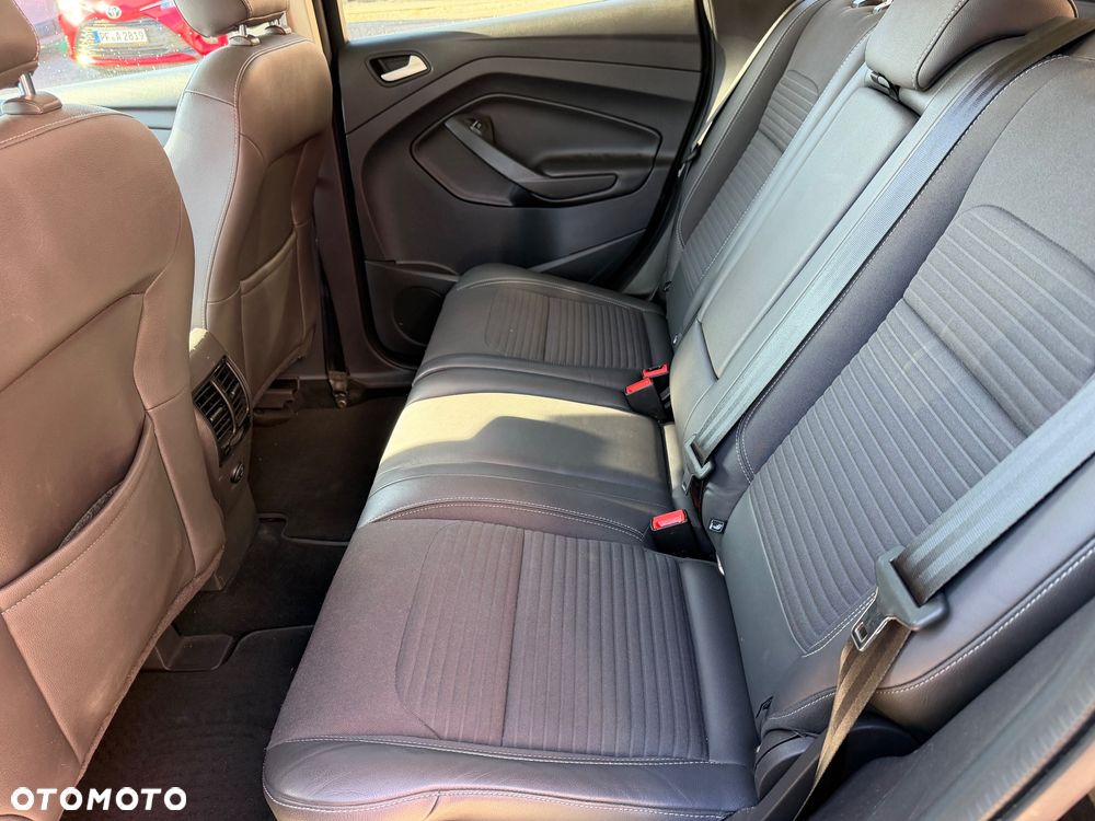 Ford Kuga 2.0 TDCi 4x2 Titanium - 9