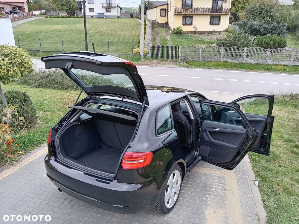 Audi A3 Sportback - 7