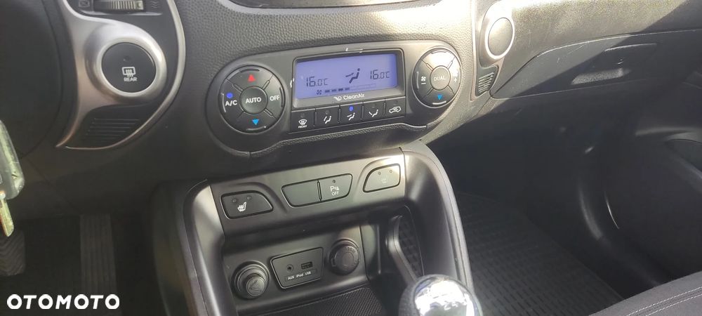 Hyundai ix35 1.6 2WD Style - 17