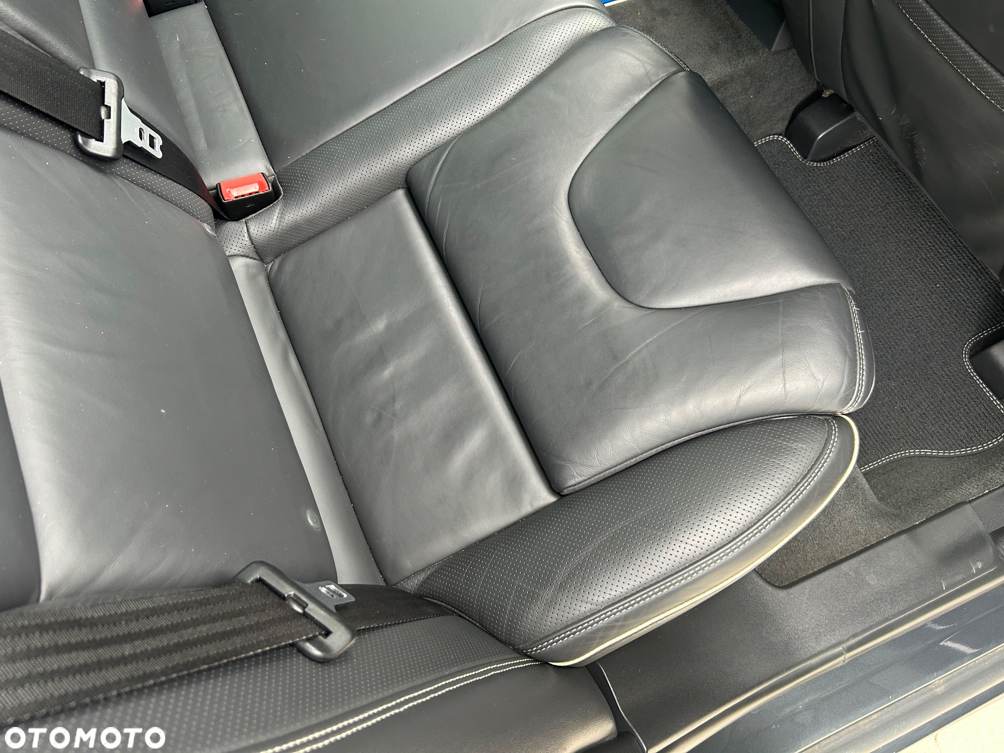 Volvo XC 60 D4 Drive-E R-Design Summum - 18