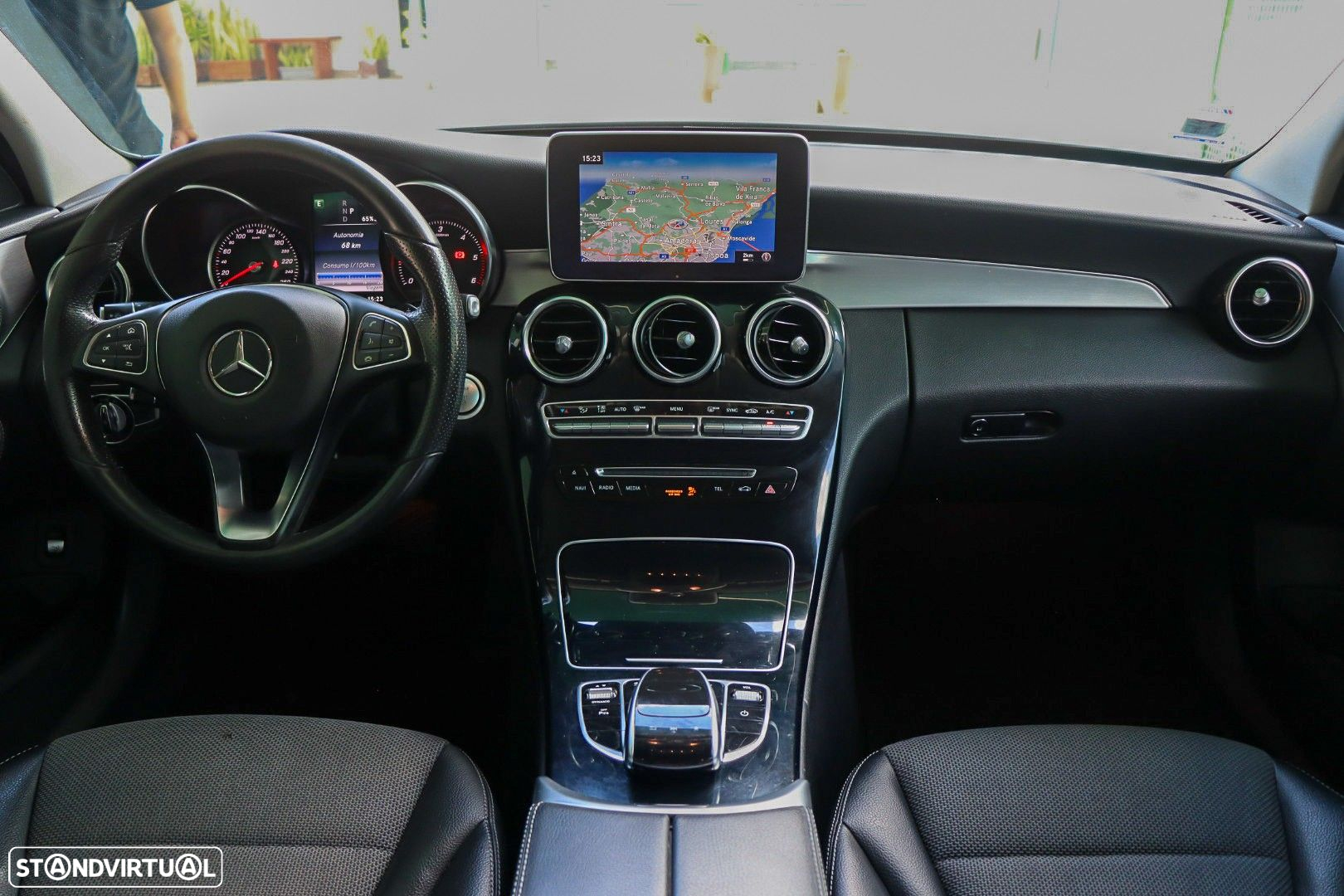 Mercedes-Benz C 300 h Avantgarde - 11