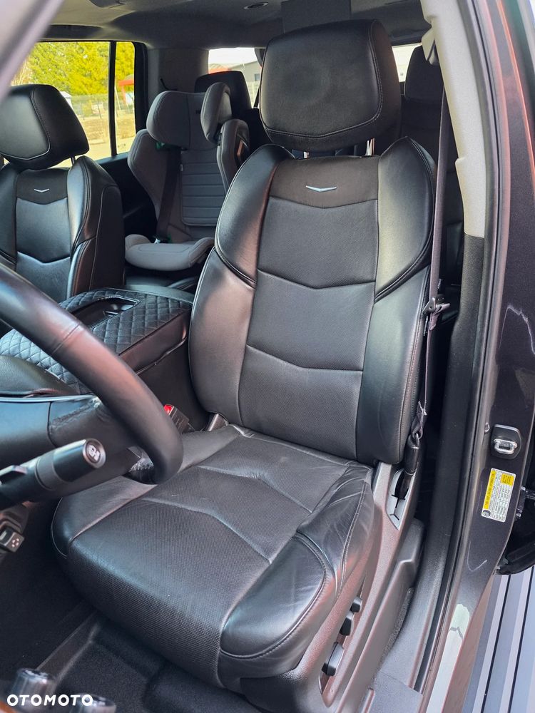 Cadillac Escalade ESV 6.2 V8 AWD AT Premium - 10