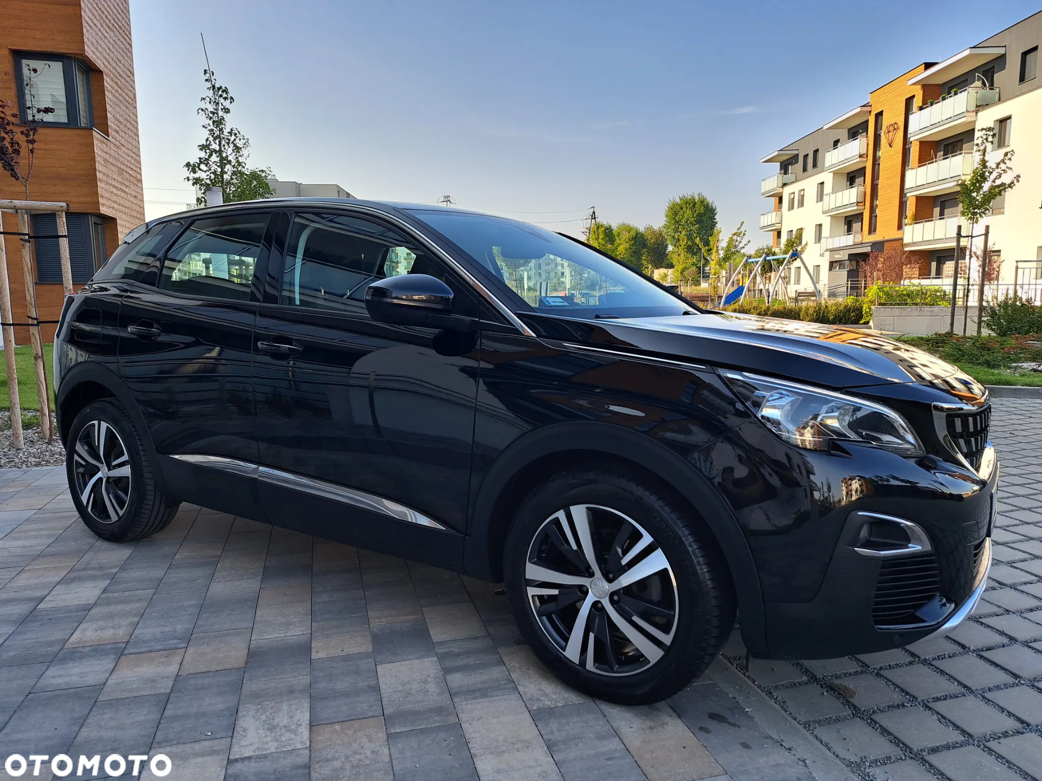 Peugeot 3008 1.5 BlueHDi Allure S&S EAT8 - 2