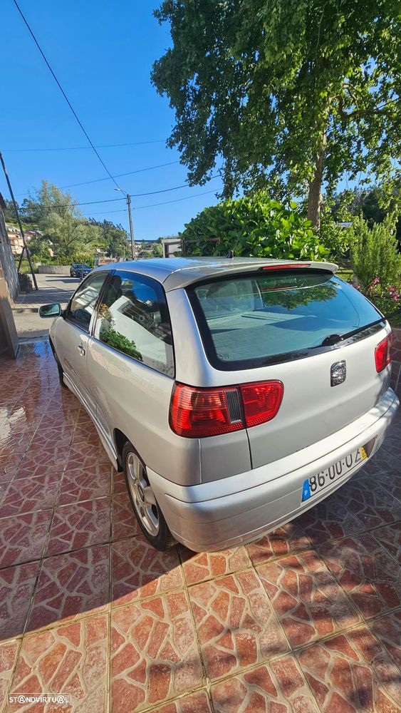SEAT Ibiza - 4
