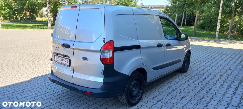 Ford TRANSIT COURIER - 3