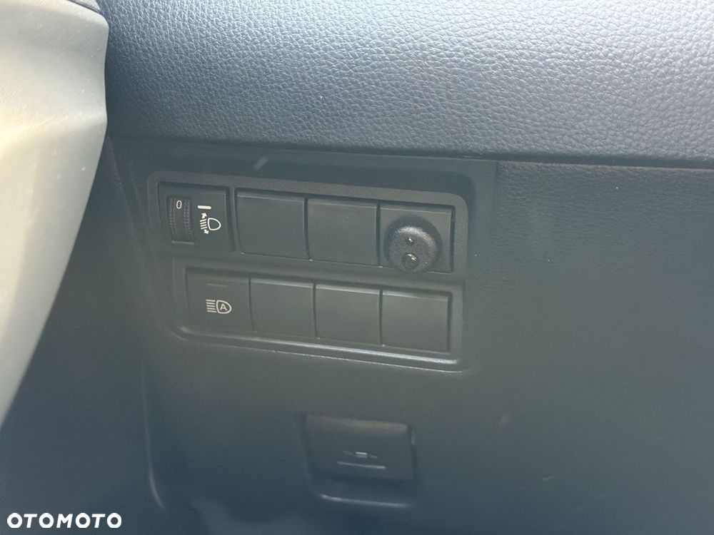 Toyota Yaris Cross Hybrid 1.5 Style AWD - 16