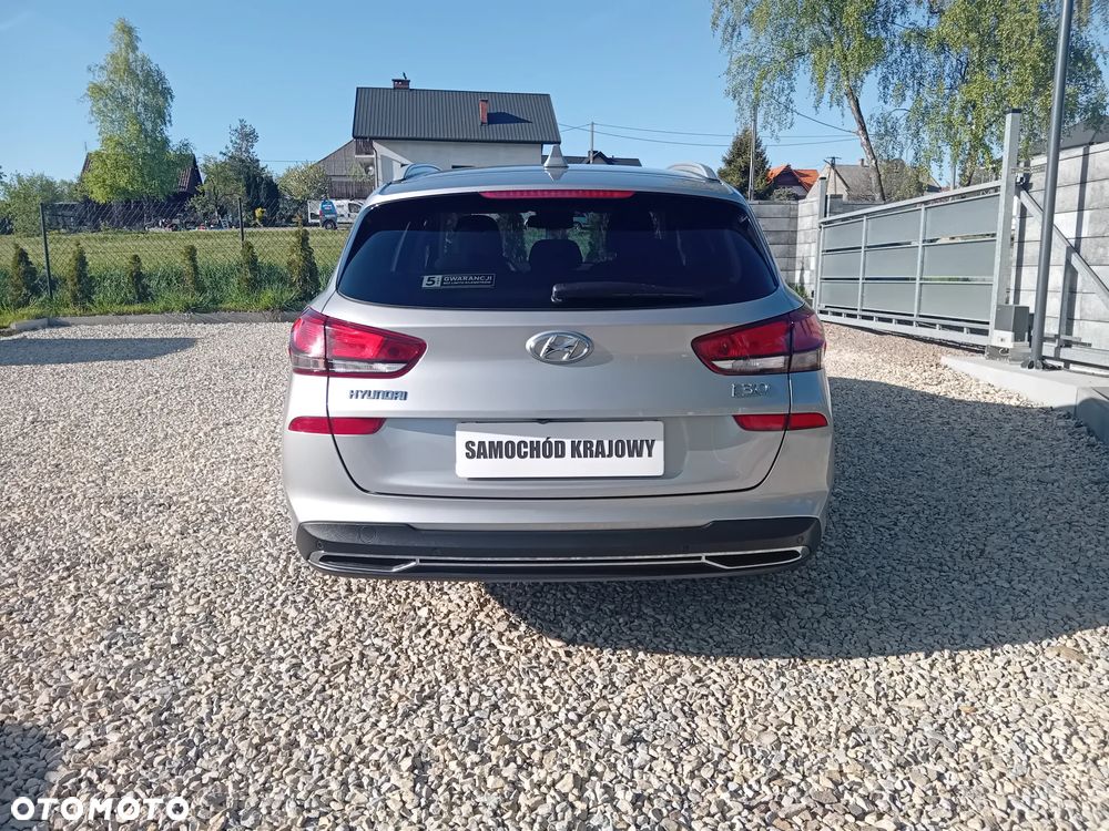 Hyundai i30 1.6 D Comfort - 18