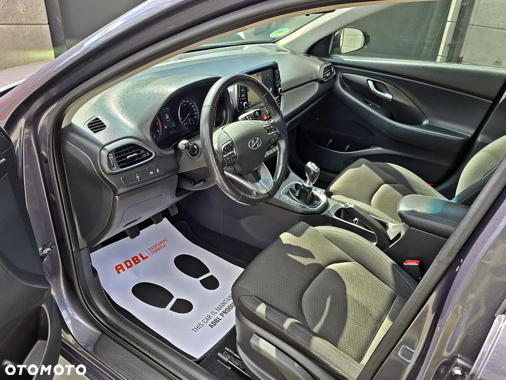 Hyundai i30 1.4 T-GDI Intro Edition - 13