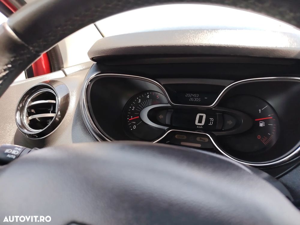 Renault Captur ENERGY dCi EDC Intens - 11