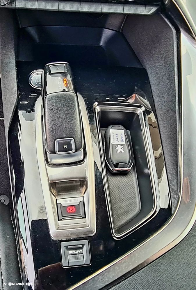 Peugeot 5008 1.5 BlueHDi GT Line EAT8 - 12
