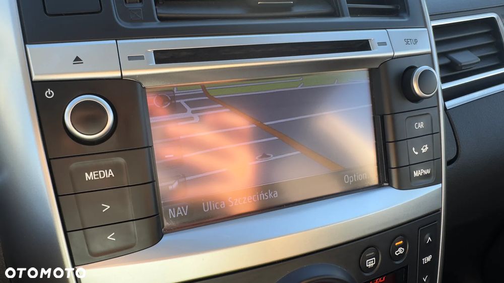 Toyota Verso 1.8 5-Sitzer Executive - 28