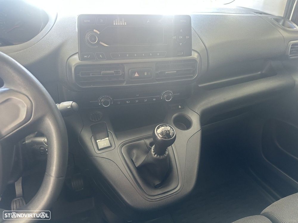 Peugeot Partner 1.5 BlueHDi Pemium Longa - 7