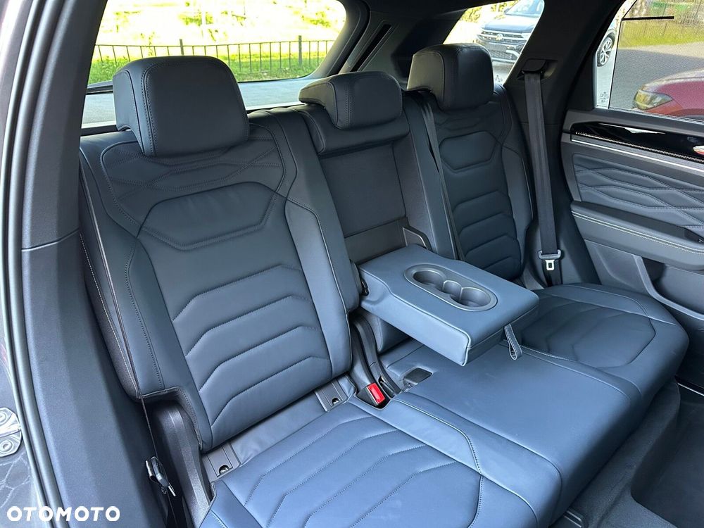 Volkswagen Touareg 3.0 V6 TDI 4Motion R-Line - 18