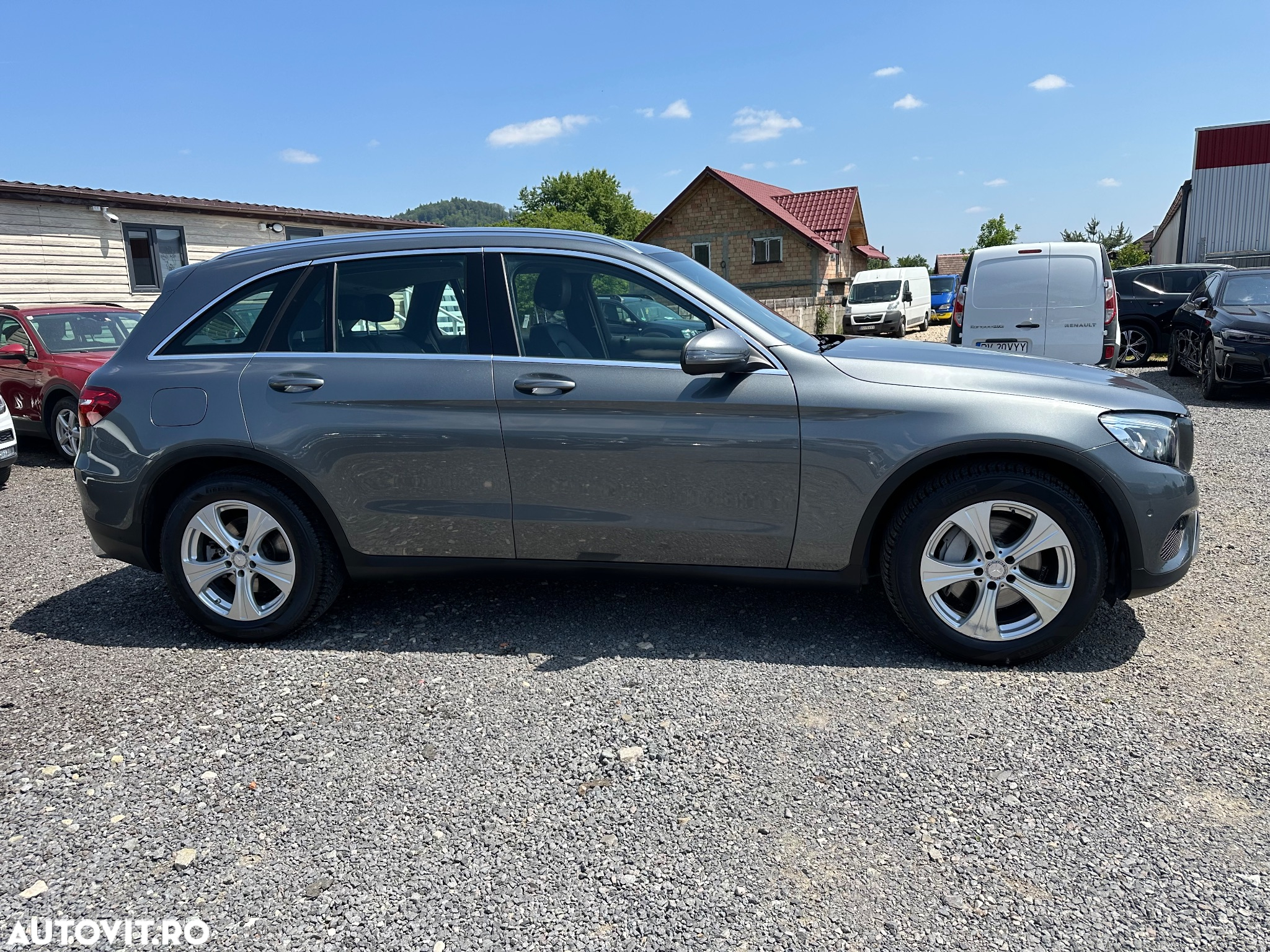 Mercedes-Benz GLC 220 d 4Matic 9G-TRONIC Exclusive - 24