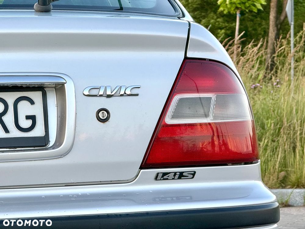 Honda Civic 1.4i S - 19
