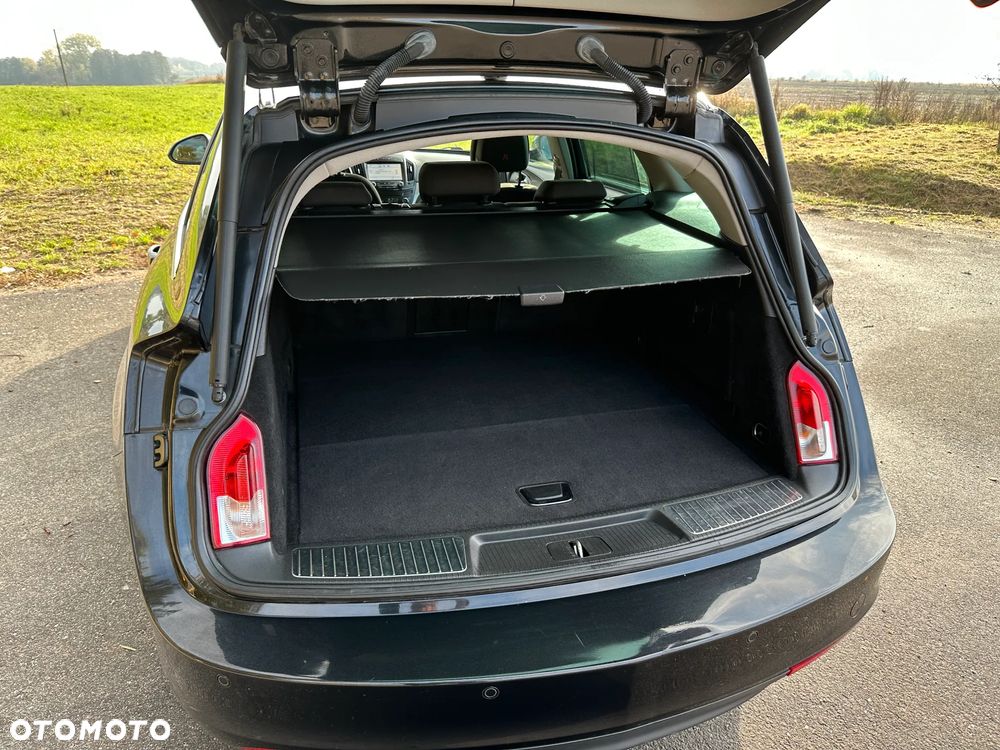 Opel Insignia 1.4 T Cosmo S&S - 16