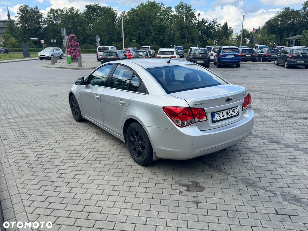 Chevrolet Cruze 2.0 VDCi LT - 8