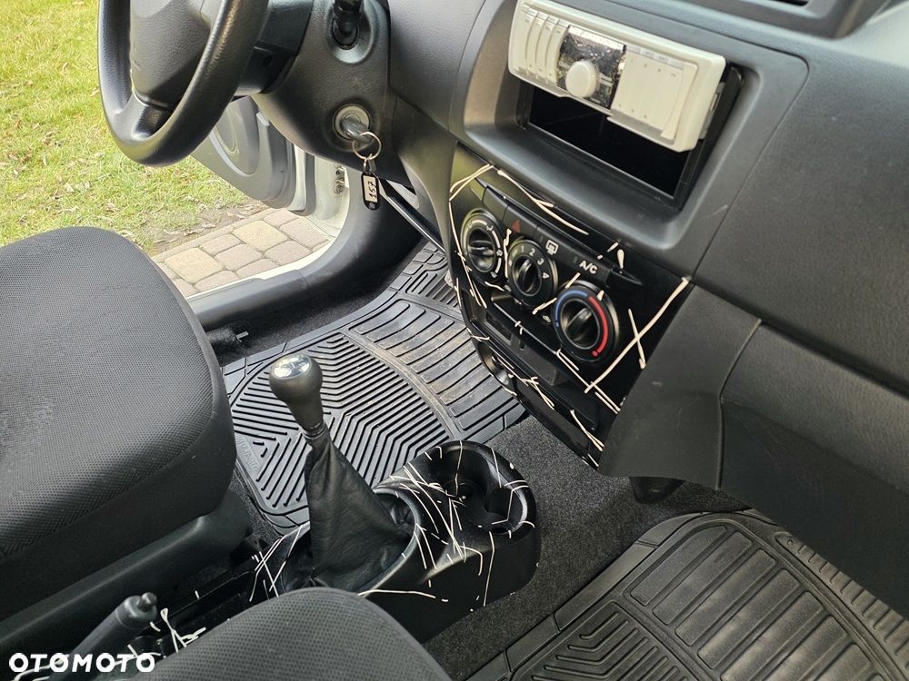 Daihatsu Materia 1.5 - 22