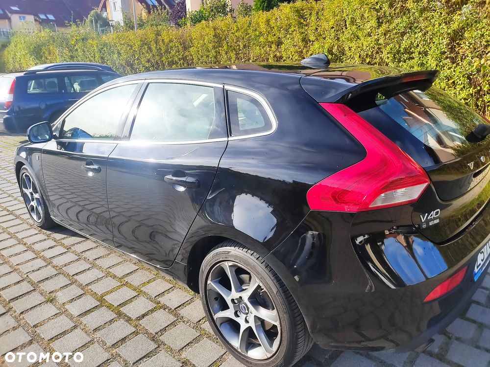 Volvo V40 T3 Drive-E Ocean Race - 17