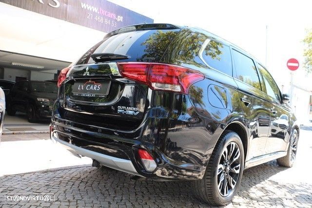 Mitsubishi Outlander 2.0 Intense Navi - 7