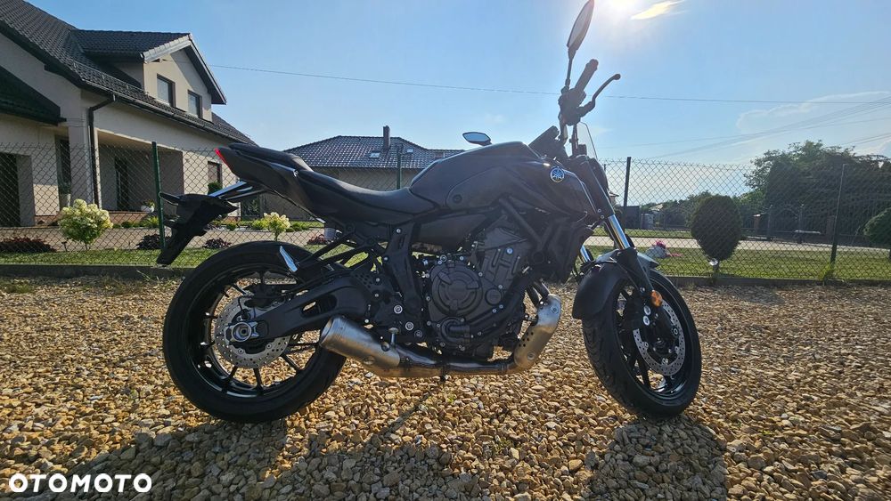 Yamaha MT - 6
