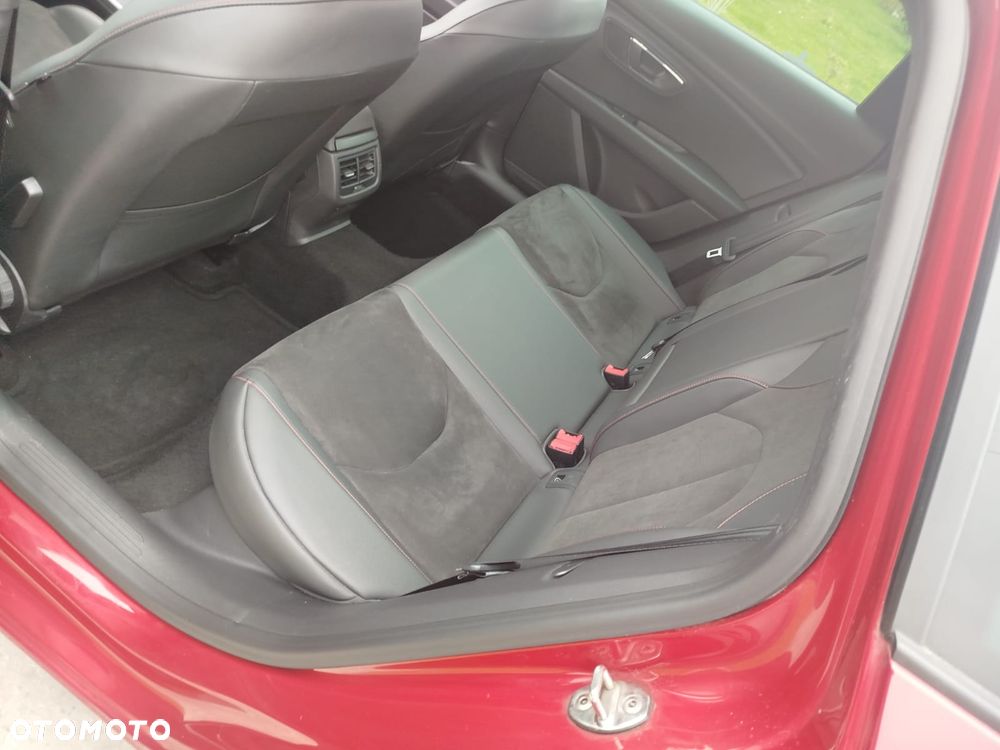 Seat Leon 2.0 TDI DPF DSG FR Black Matt Edition - 26