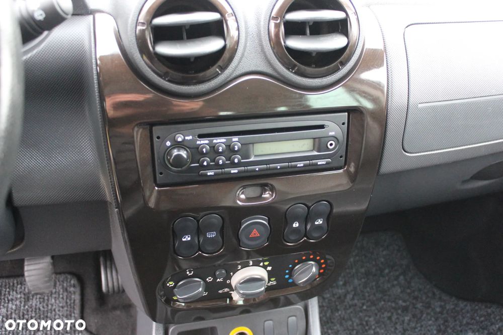 Dacia Duster 1.6 16V 4x2 Ambiance - 27