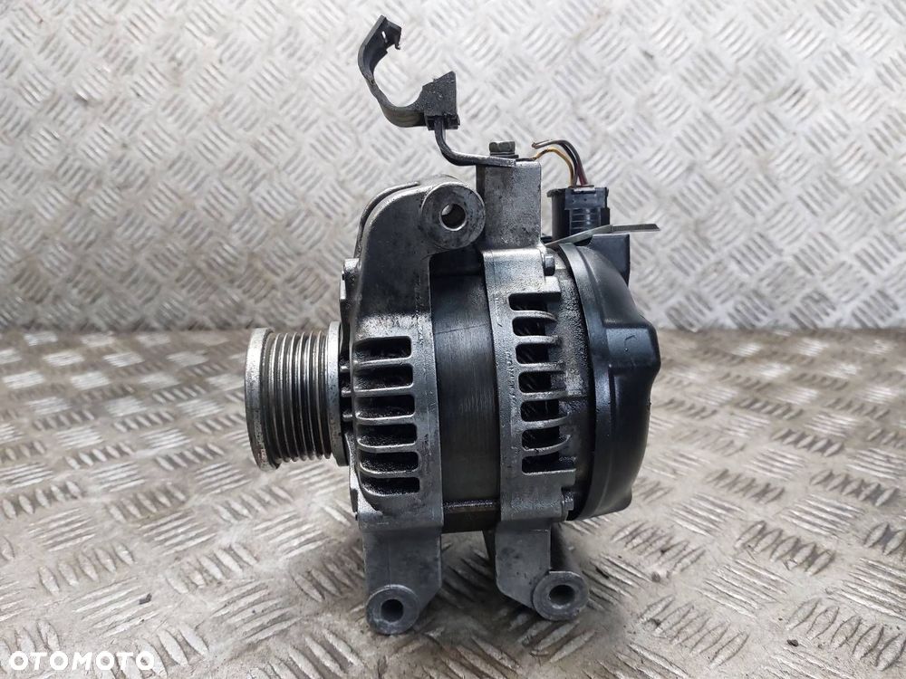ALTERNATOR TOYOTA AVENSIS T25 2.2 D4D - 2