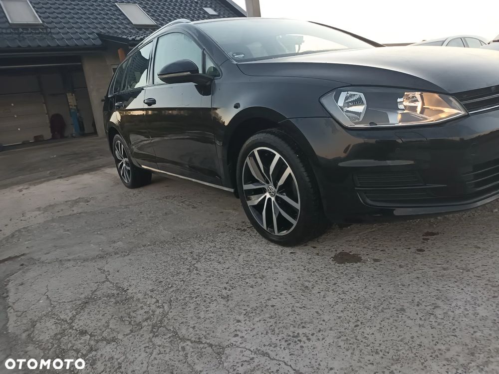 Volkswagen Golf 2.0 BlueTDI DSG Comfortline - 1