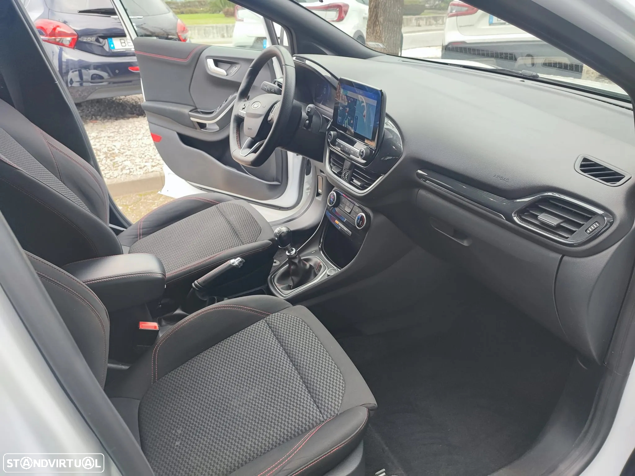 Ford Puma 1.0 EcoBoost Hybrid ST-LINE X - 9
