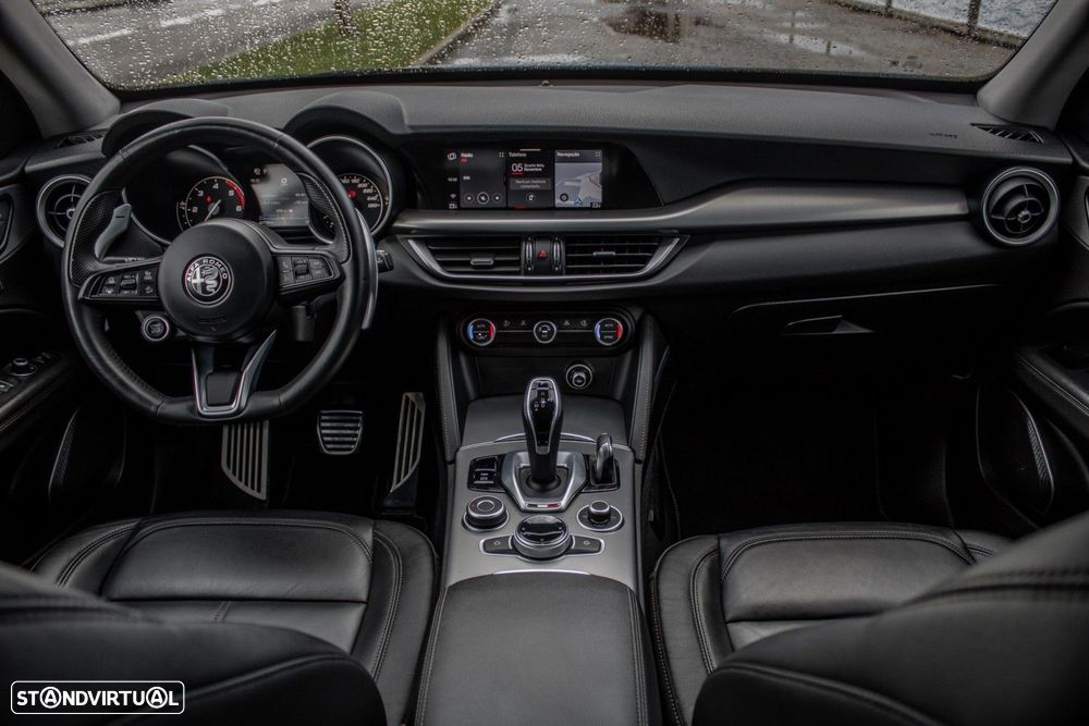 Alfa Romeo Stelvio 2.2 D Sprint AT8 - 44
