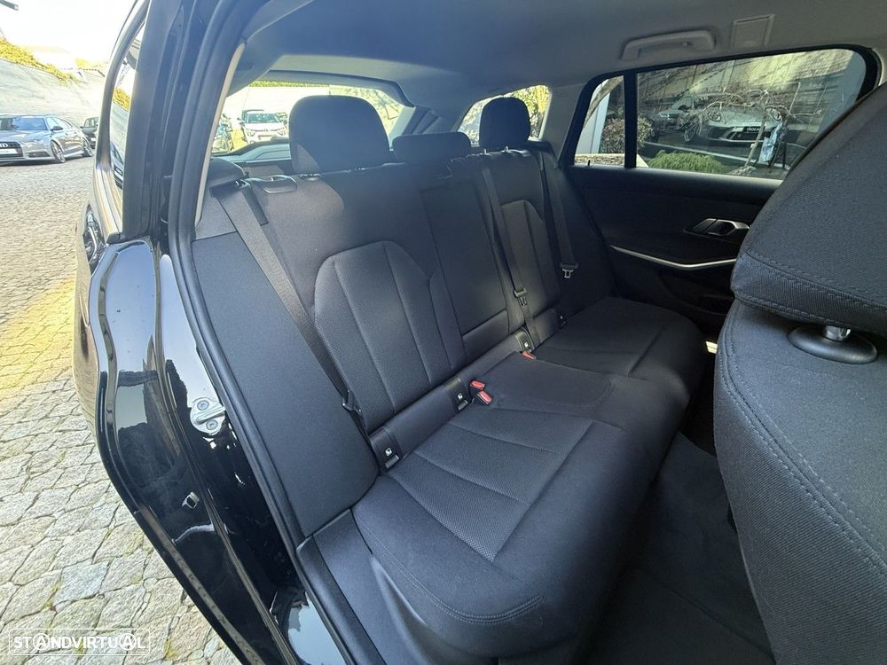 BMW 318 d Advantage - 10