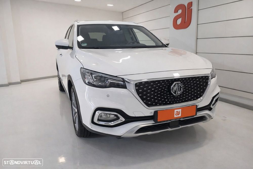 MG EHS 1.5 T-GDI Plug-in Hybrid Luxury - 2