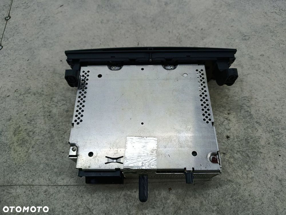 RADIO FABRYCZNE BMW 1 E87 - 6