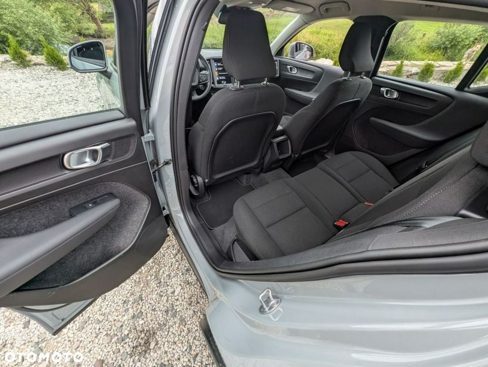 Volvo XC 40 T2 Core - 10