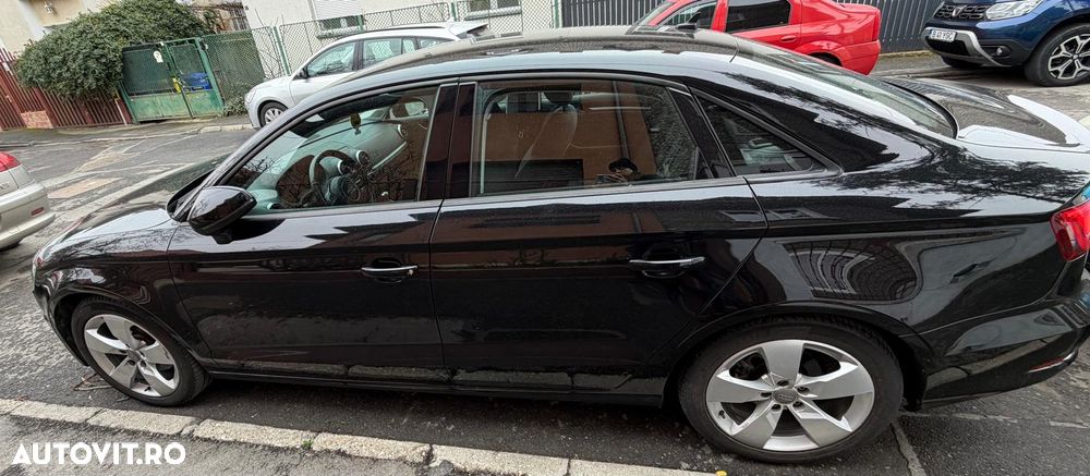 Audi A3 1.6 TDI ack sport - 4