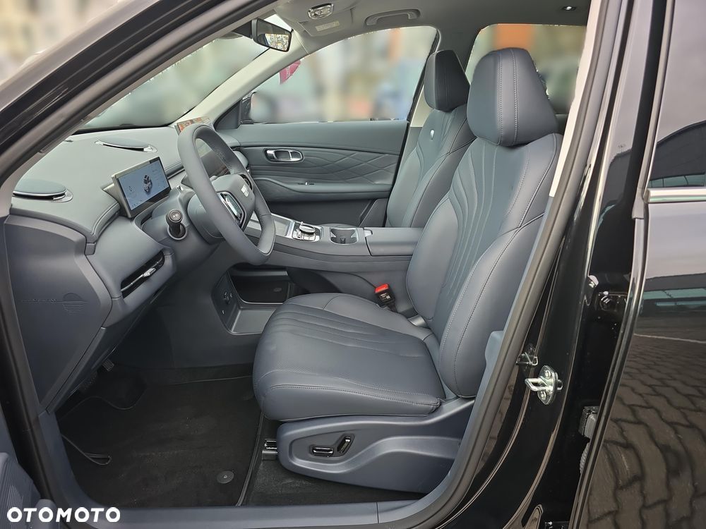 Geely Starray EM-i 1.5 PHEV Pro - 11